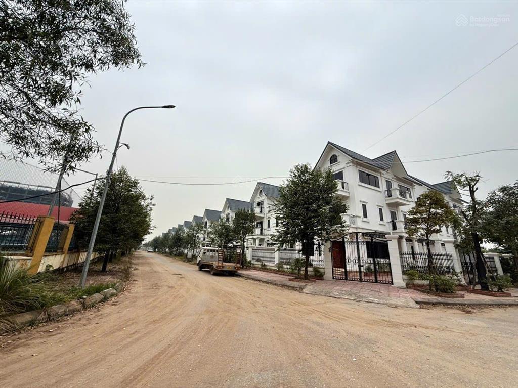 Giá hời chỉ hơn 5 tỷ sở hữu lô lk view chục toà chung cư kđt kim hoa mê linh hn