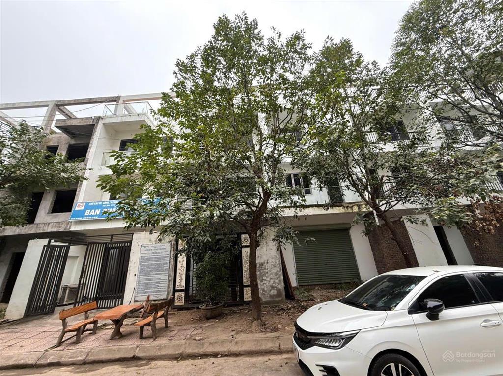 Giá hời chỉ hơn 4 tỷ sở hữu lô lk view chục toà chung cư kđt kim hoa mê linh hn