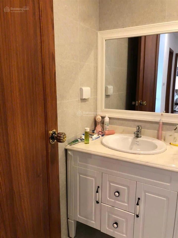 21 tr/tháng căn hộ 3 ngủ 90m full đồ đẹp the emerald mỹ đình hà nội