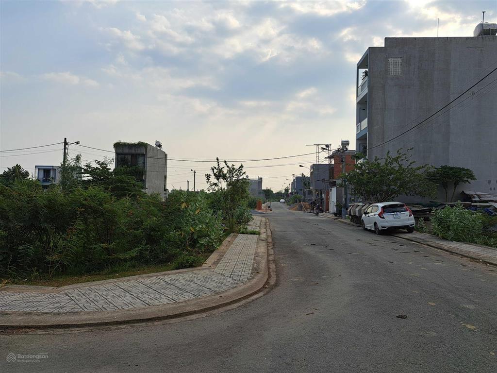Giá ngộp rẻ nhất khu vực thủ đức, tp hcm. lô đẹp chỉ 1.95 tỷ/52m2. qua vinhome grand park chỉ 4phút