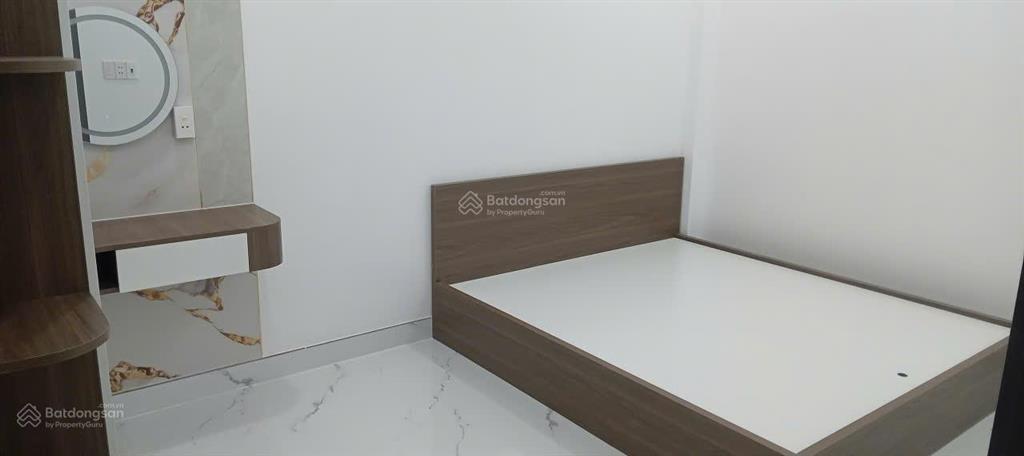 Bán nhà 1 trệt 1 lầu 4.2x14.3 giá 2.8 tỷ, biên hòa, hẻm nhựa 5m