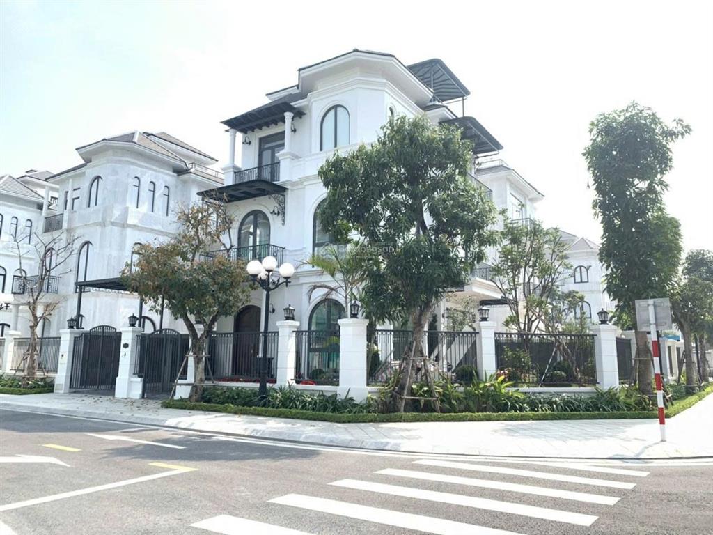 Chính chủ bán biệt thự view hồ vvip dự án vinhomes green villas, giá cả thương lượng