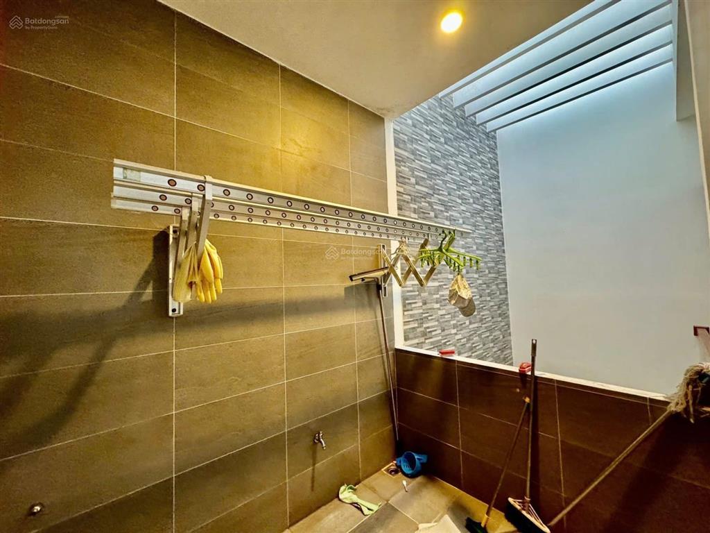 Bán nhà 3 tầng full nội thất khu nam việt á gần sông, sống mát lành, vào ở ngay