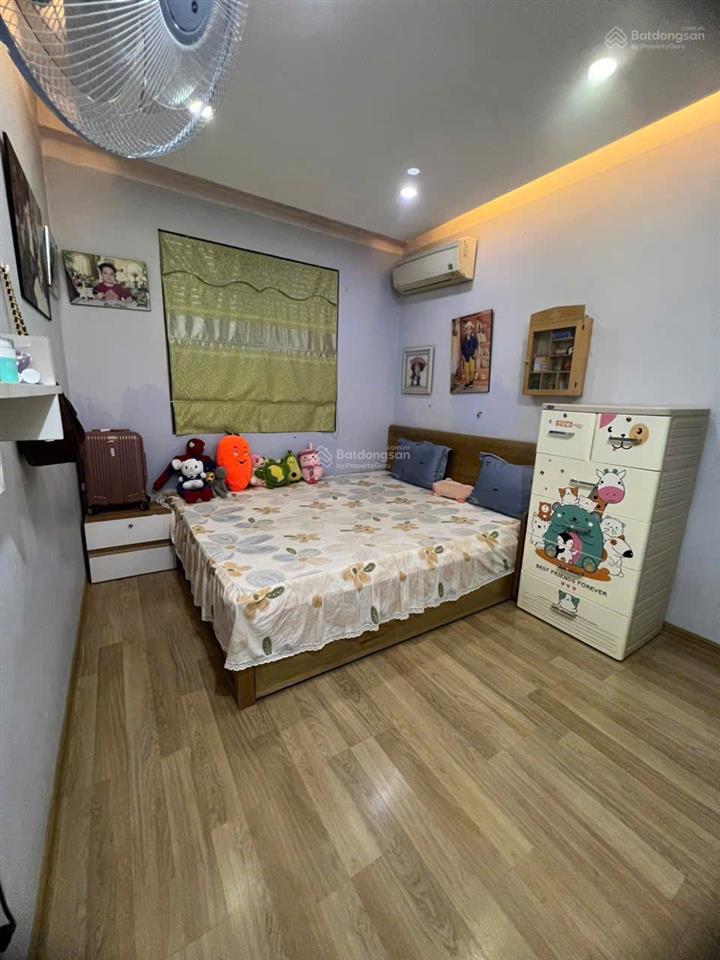 Cho thuê căn hộ hh2a linh đàm 2pn dt 72m2, view sân thoáng mát, có nội thất, giá 9tr/tháng