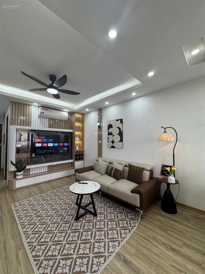 Cho thuê căn góc hh3 linh đàm dt 76m2, 3pn, view hồ siêu thoáng, tầng cao, full nội thất, 10tr/th