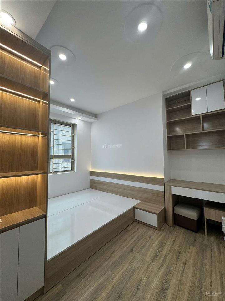 Cho thuê căn góc hh3 linh đàm dt 76m2, 3pn, view hồ siêu thoáng, tầng cao, full nội thất, 10tr/th