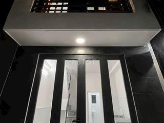 (🌹40tr) Nhà 3,5x4m 2 lầu ngay Ngã tư Lạc Long Quân Âu Cơ