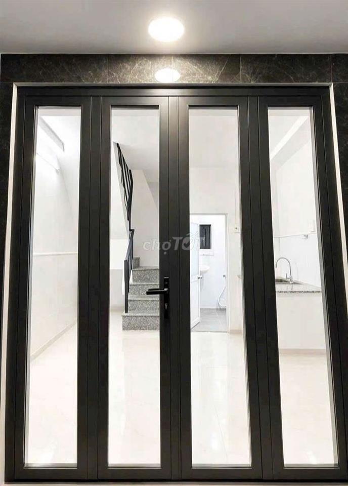 (🌹40tr) Nhà 3,5x4m 2 lầu ngay Ngã tư Lạc Long Quân Âu Cơ