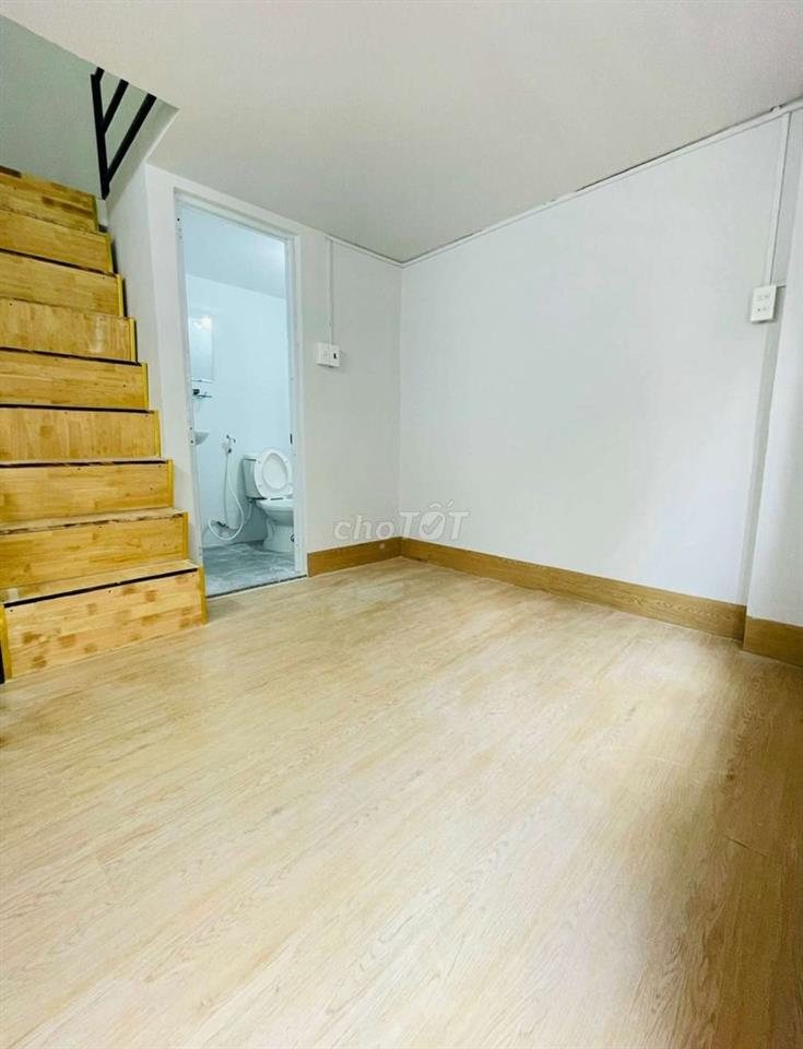 (🌹40tr) Nhà 3,5x4m 2 lầu ngay Ngã tư Lạc Long Quân Âu Cơ