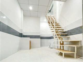 Nhà 1 lầu sổ hồng riêng ngay ngã tư Hương Lộ 2 bệnh Viện Bình Tân