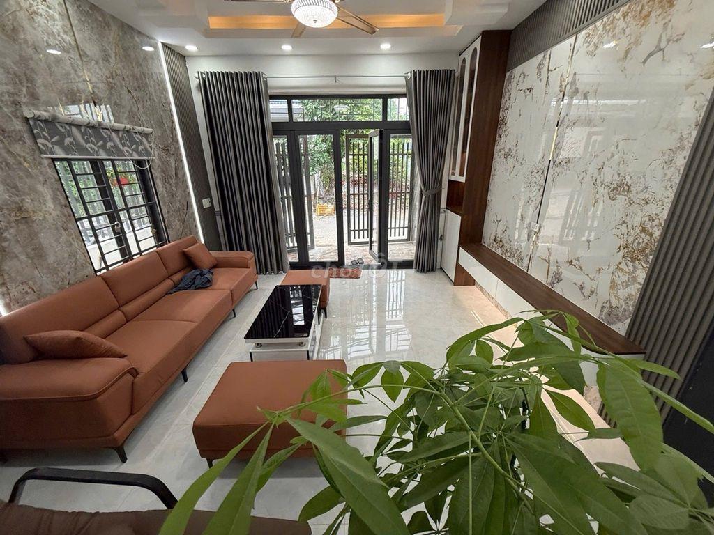 HÀ HUY GIÁP NHÀ ĐẸP 6X12 HƠN 70 M2 GIÁ 4,63 TỶ SHR ,HẺM CHÀ BÁ ALO E..