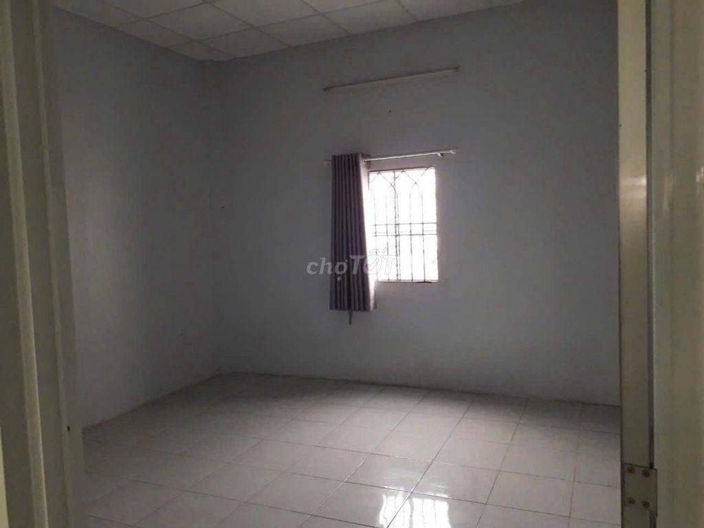 NHÀ HIỆP THÀNH  Q12 4x17=68M2 giá 3,65 TI  HIẾM