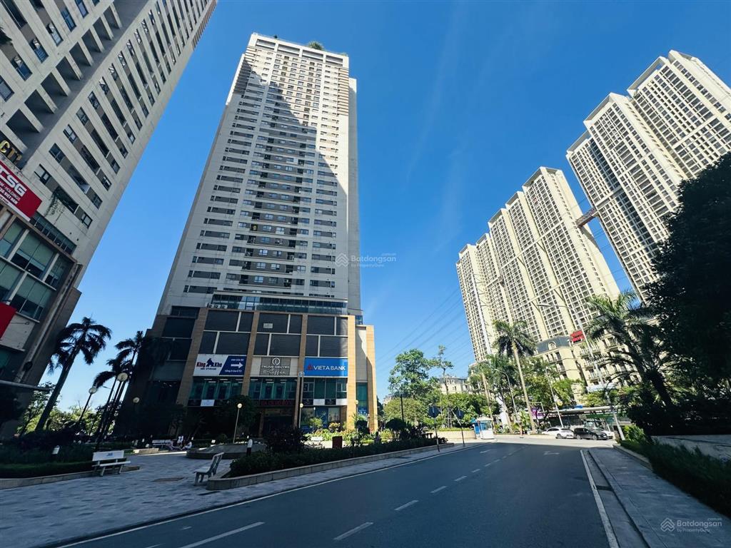 Bán sàn văn phòng tầng 3, lô góc 2 mặt thoáng view đường tố hữu, sổ đỏ lâu dài, thiết kế riêng biệt