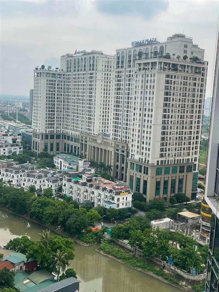 Hạ 6 tỷ bán biệt thự song lập, ban công đông nam, xây 4 tầng, mặt tiền 11m, có gara ô tô trong nhà