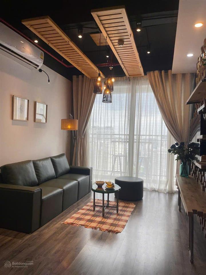 Chính chủ bán căn 2 ngủ full nội thất, view pháo hoa thoáng vĩnh viễn, có slot đỗ xe ô tô