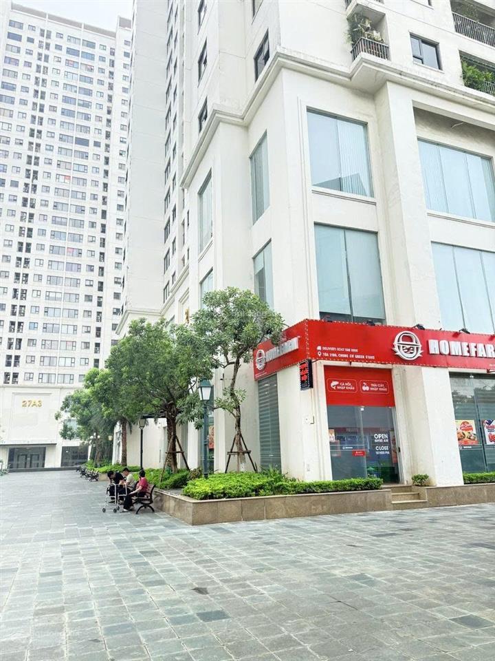 Chính chủ cần cho thuê lô góc tầng 1, 2 mặt thoáng, ngay sảnh cư dân, hướng view nội khu
