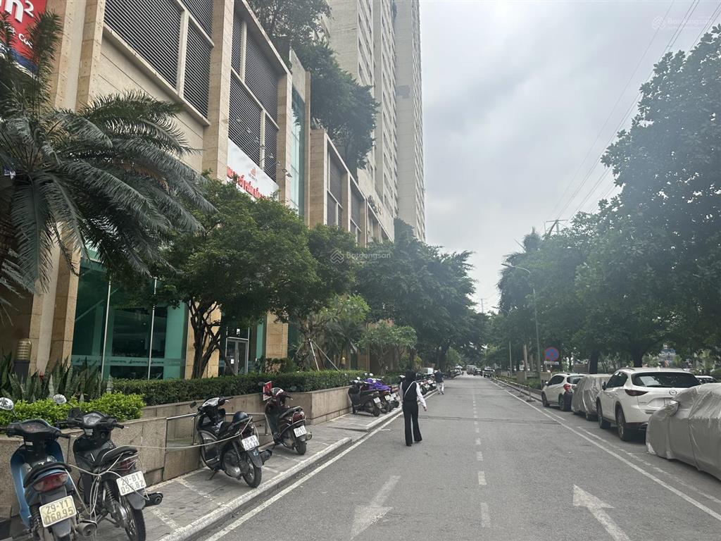 Bán sàn văn phòng lô góc 2 mặt thoáng, view nội khu, sẵn sổ đỏ lâu dài, sảnh thang máy riêng