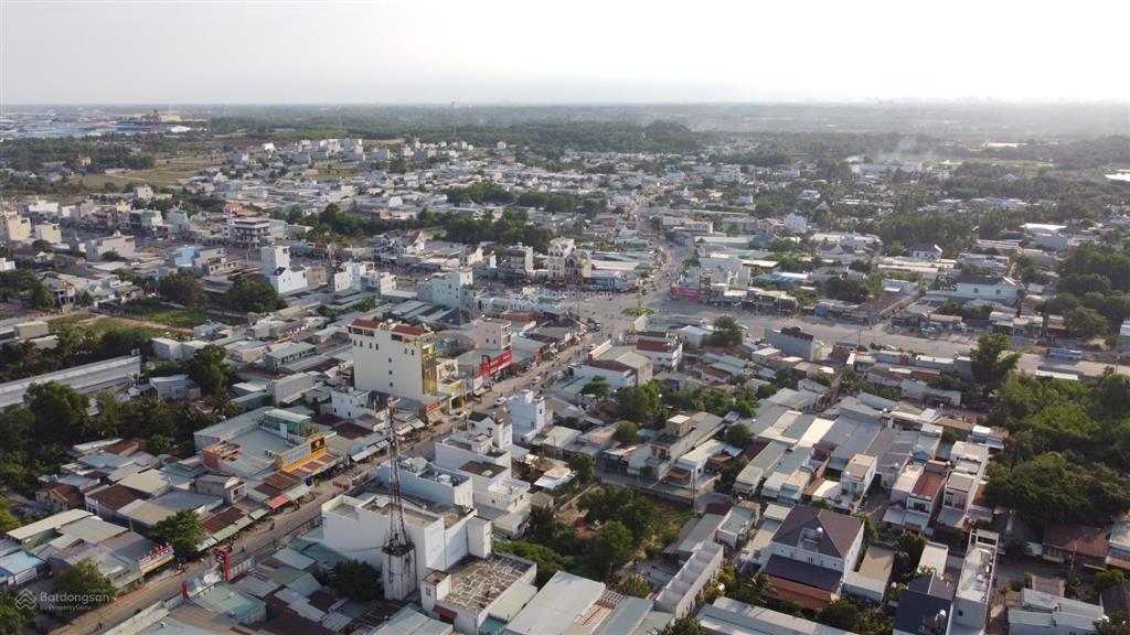 Cho thuê nhà riêng tại hẻm 40, cây dầu, 4,5 triệu, 100m2, uy tín, giá tốt