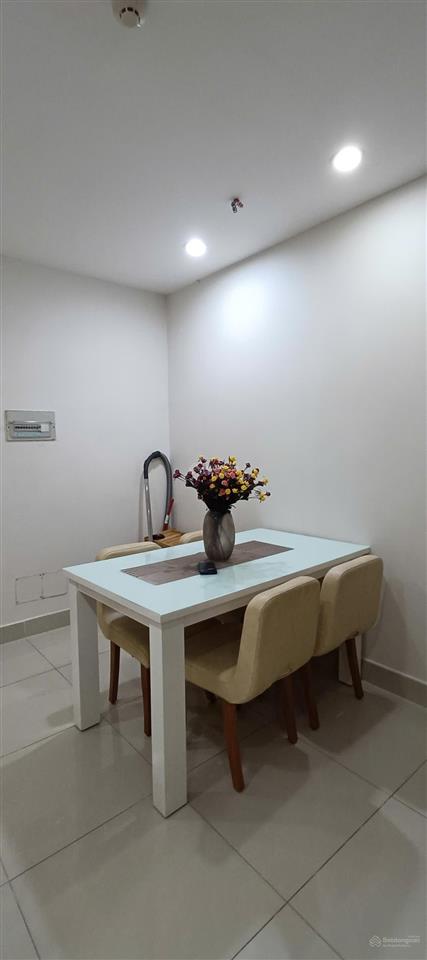 Tôi cần cho thuê ch him lam riverside, 60m2, 2pn, 1wc, có nội thất, giá 12.5tr/th.  0762 318 ***