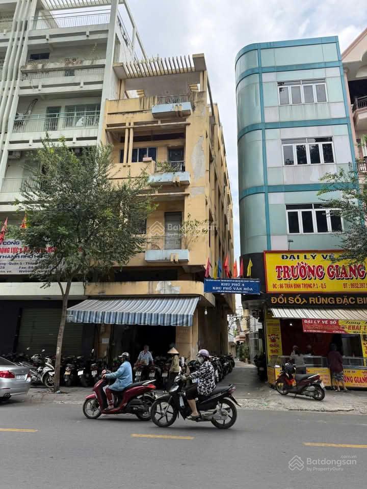 Giảm 3 tỷ góc 2 mặt tiền đường trần bình trọng, quận 5