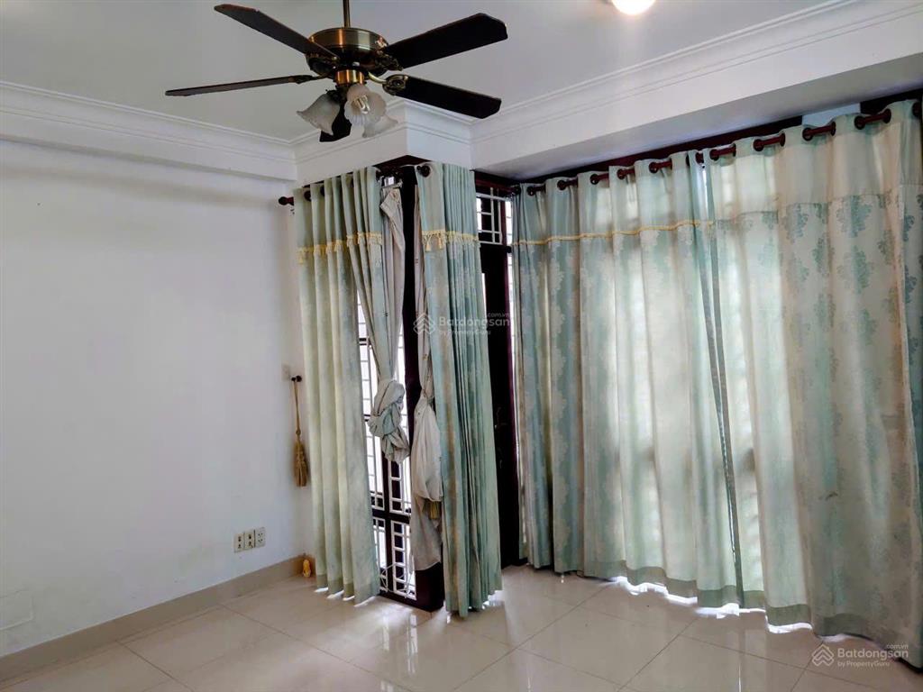 Giảm 5 tỷ bán nhà mặt tiền đường hoa lan
