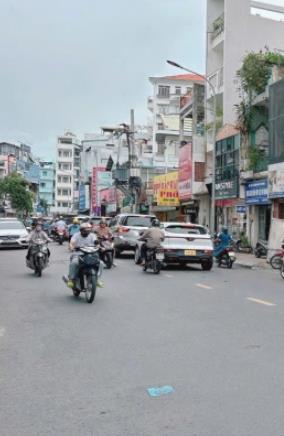 Giảm 1 tỷ bán nhà mặt tiền huỳnh văn bánh, p.15, phú nhuận