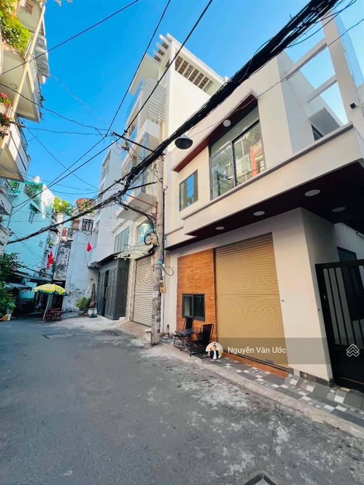 Giảm 2 tỷ cần bán ngay trung tâm quận 3 xe hơi vào tận nhà