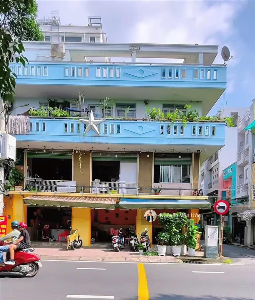Giảm 5 tỷ bán nhà mặt tiền trường sa, p.14, phú nhuận  vị trí đẹp, thuận lợi kinh doanh