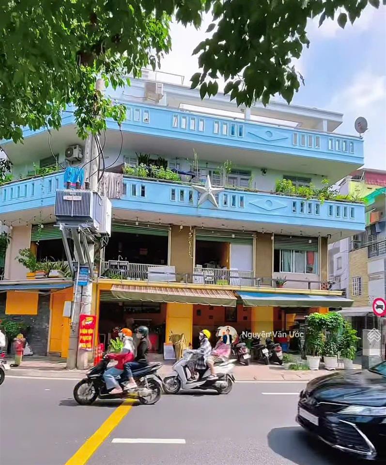 Giảm 5 tỷ bán nhà mặt tiền trường sa, p.14, phú nhuận  vị trí đẹp, thuận lợi kinh doanh