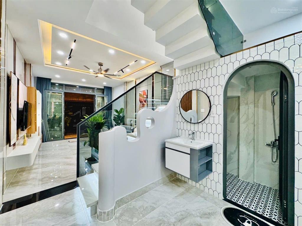 Nhà chủ xây kiên cố đường số 59 khu dân cư yên ổn