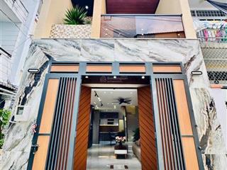 Nhà không lộ giới có phòng ngủ dưới trệt góc 2mt