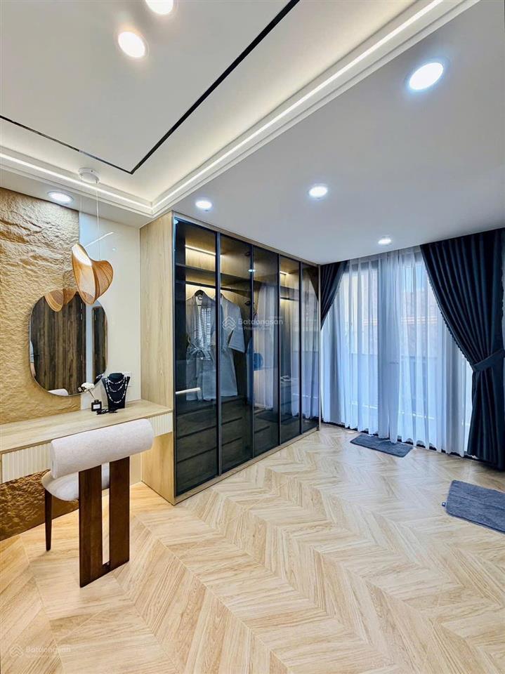 Bề ngang nhà 5m70 đúng nghĩa vila gò vấp quá đã