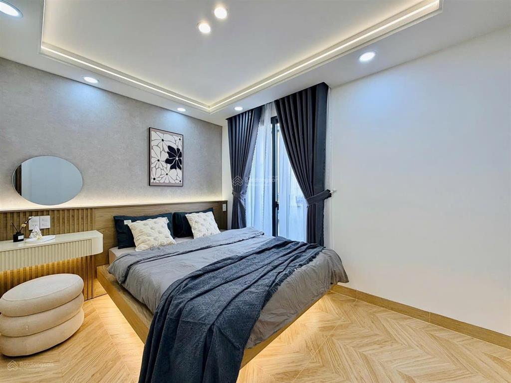 Bề ngang nhà 5m70 đúng nghĩa vila gò vấp quá đã