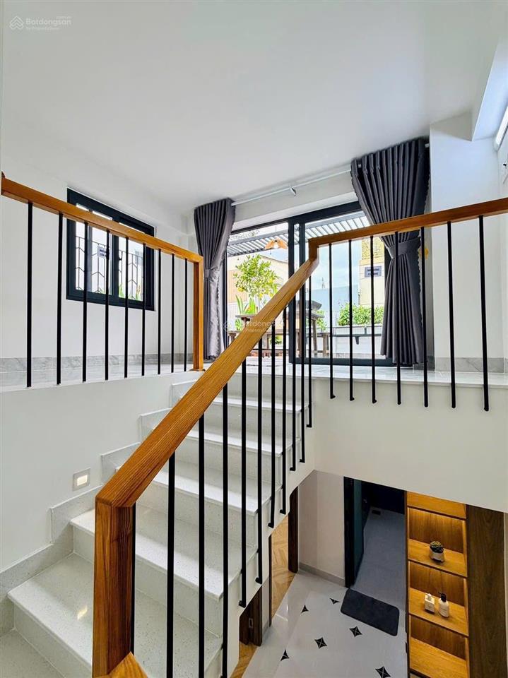 Bề ngang nhà 5m70 đúng nghĩa vila gò vấp quá đã