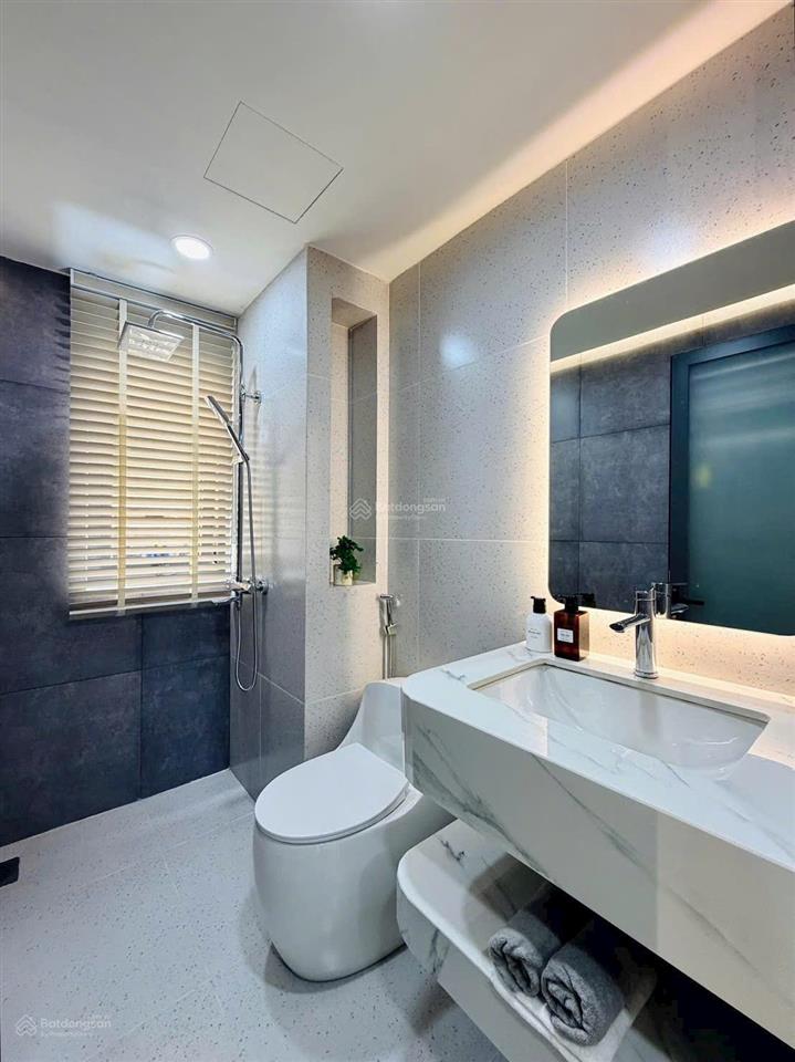 Bề ngang nhà 5m70 đúng nghĩa vila gò vấp quá đã