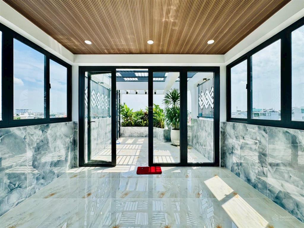Nhà mặt phố góc 2 mặt tiền xây mới phường 9 gv