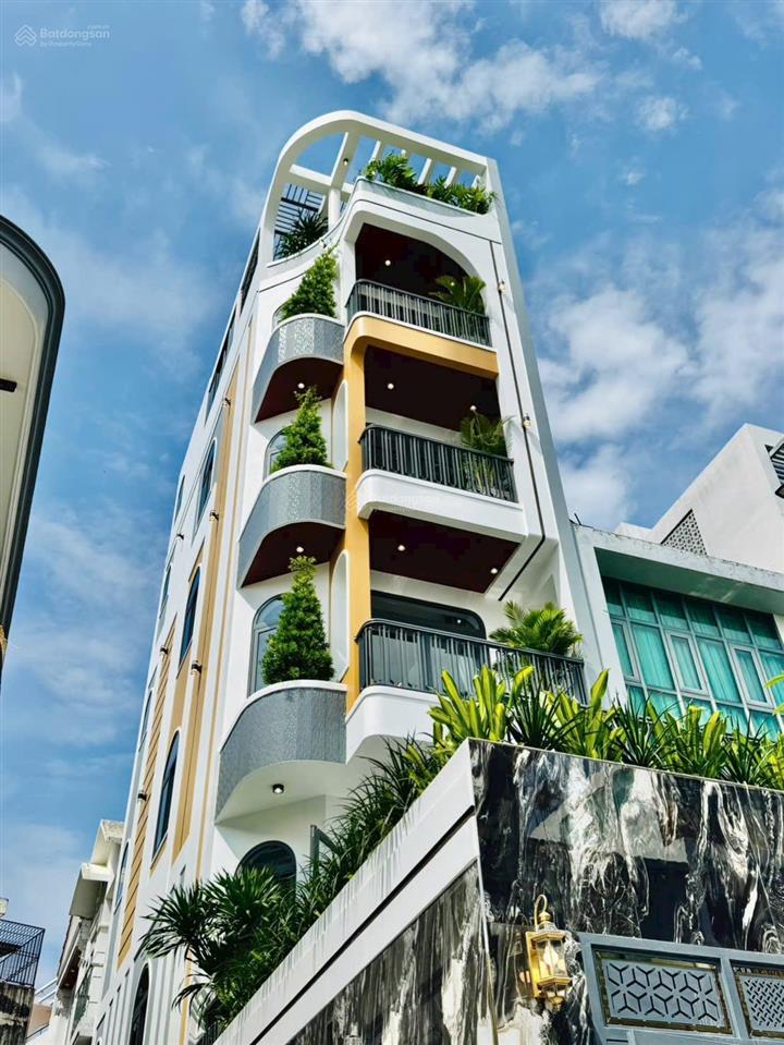 Nhà mặt phố góc 2 mặt tiền xây mới phường 9 gv