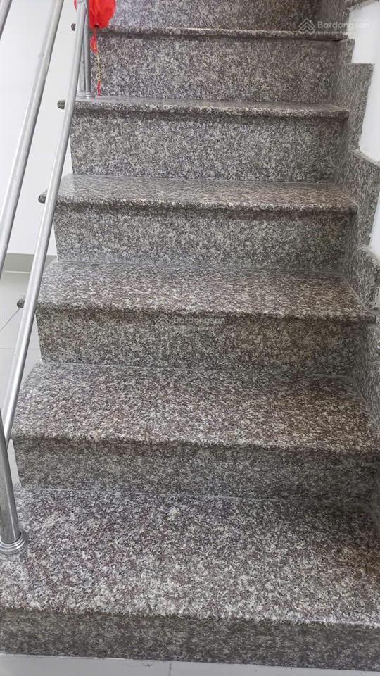 Bán nhà phố 3 tầng ngay trung tâm hồng lạc, lý thường kiệt giáp quận 10.