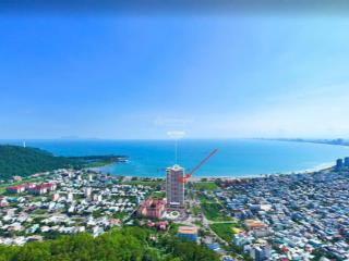 Căn góc 2pn tầng cao  view biển, phố, núi và pháo hoa, dt cho thuê 25  30tr/tháng