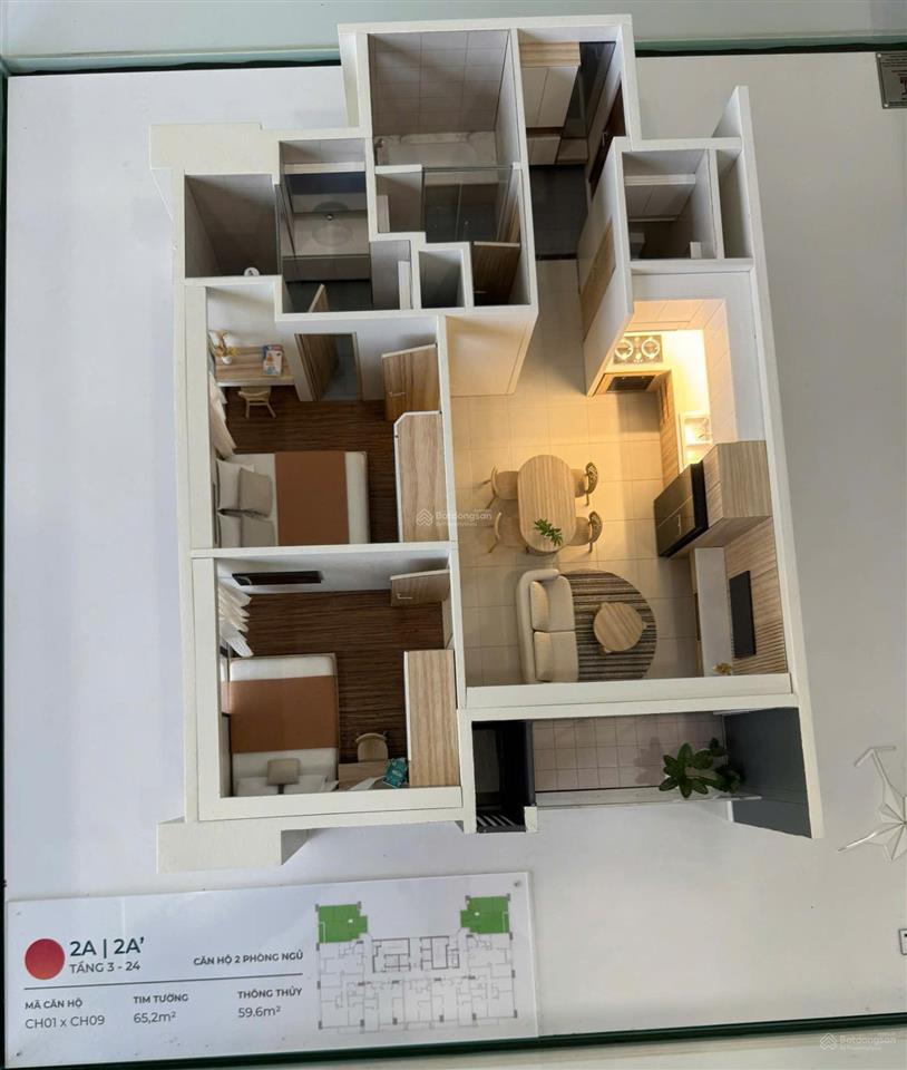 Căn góc 2pn tầng cao  view biển, phố, núi và pháo hoa, dt cho thuê 25  30tr/tháng