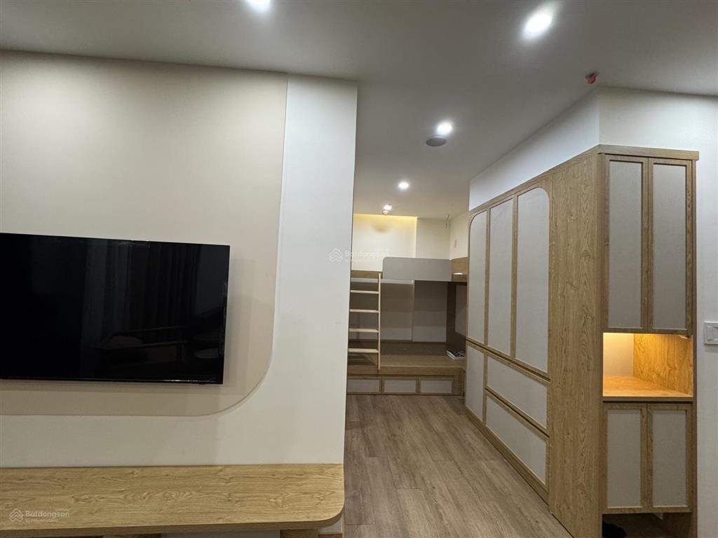 Chính chủ cho thuê căn 1pn+ 56,4m2 full nội thất cao cấp, tầng cao