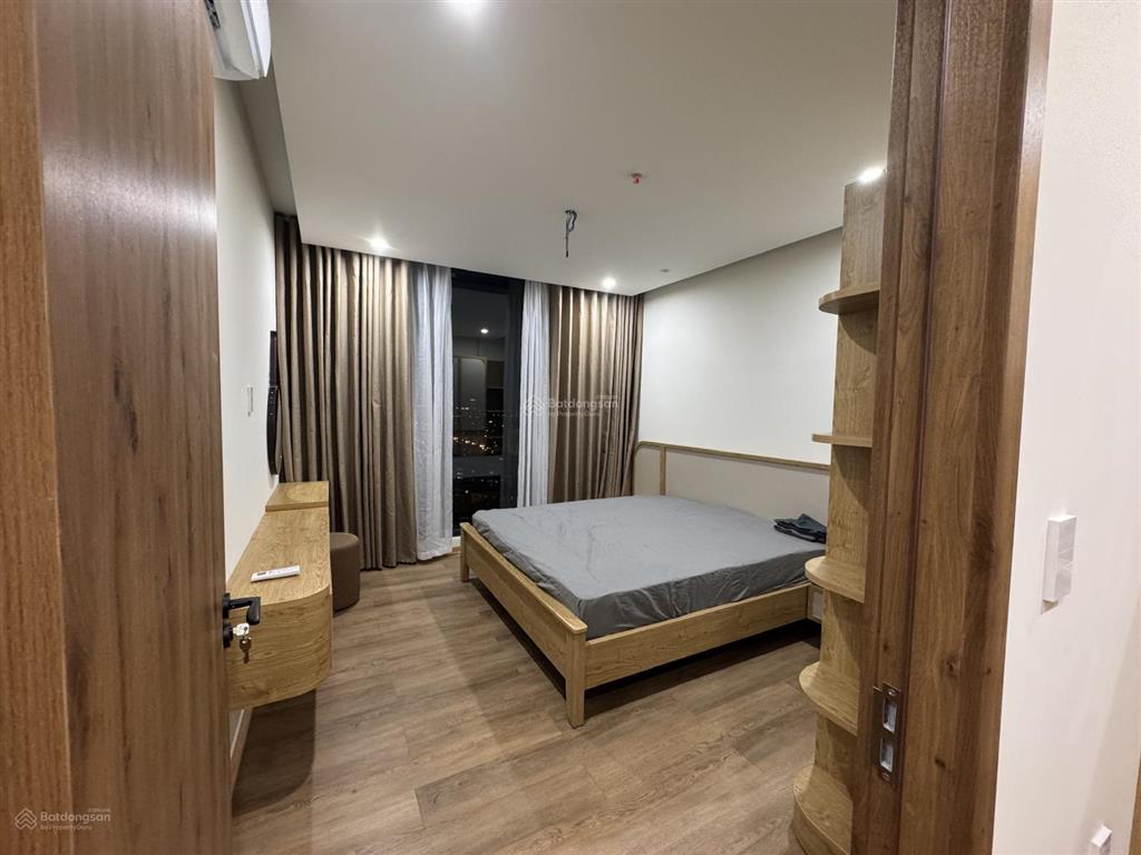 Chính chủ cho thuê căn 1pn+ 56,4m2 full nội thất cao cấp, tầng cao