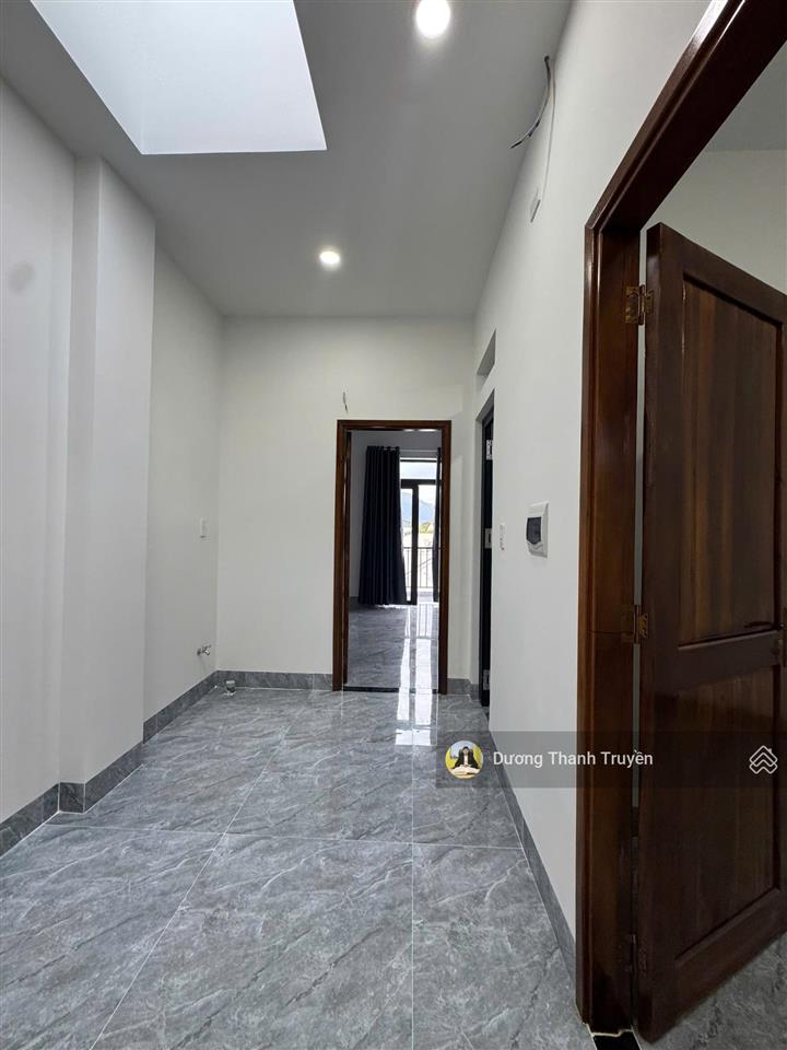 Bán nhà đẹp 3 tầng mới 100% tại vĩnh ngọc gần bờ kè sông cái  đường oto 3m  giá tốt chỉ 3,75 tỷ