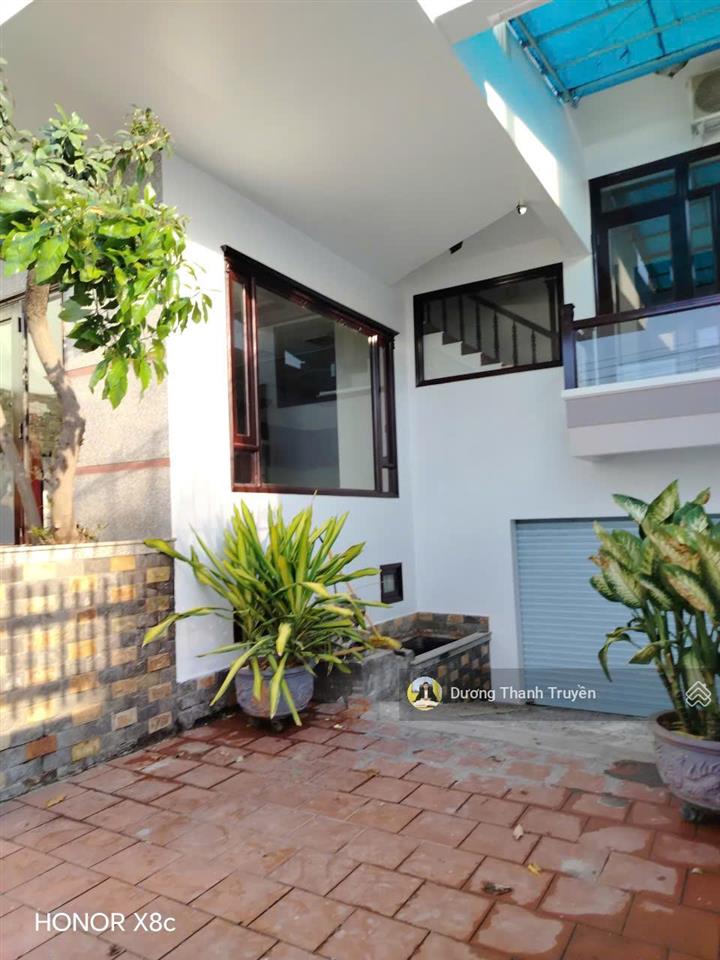 Bán gấp căn biệt thự 3 tầng view trực diện sông, vị trí hiếm cạnh dự án sungroup, gần biển, 16 tỷ