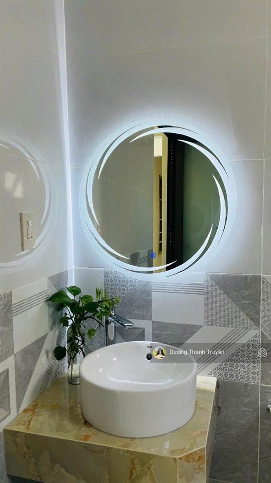 Giảm sâu 1 tỷ 350 bán gấp nhà 2 tầng vĩnh nguyên gần biển, full nội thất cao cấp, dt 97,4m2, sẵn sổ