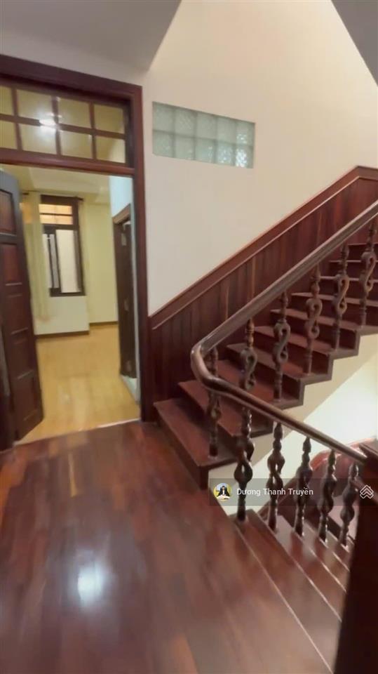 Bán nhà 3 tầng mặt tiền dã tượng gần biển trung tâm nha trang, vị trí kinh doanh đắc địa, giá 15 tỷ