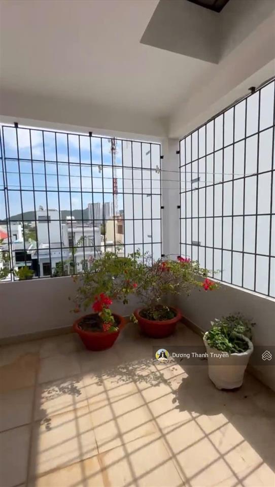 Bán nhà 3 tầng mặt tiền dã tượng gần biển trung tâm nha trang, vị trí kinh doanh đắc địa, giá 15 tỷ