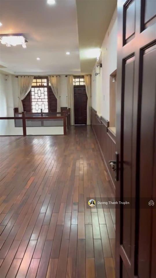 Bán nhà 3 tầng mặt tiền dã tượng gần biển trung tâm nha trang, vị trí kinh doanh đắc địa, giá 15 tỷ