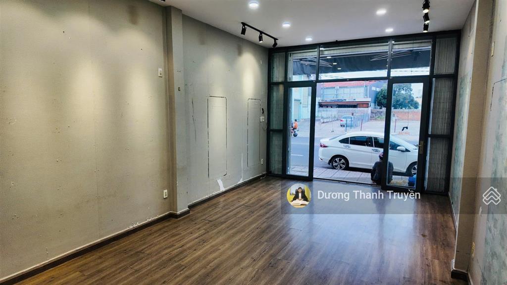 Bán nhà 3 tầng mặt tiền lê hồng phong, vị trí kinh doanh sầm uất, dòng tiền ổn định, giá 11,5 tỷ tl