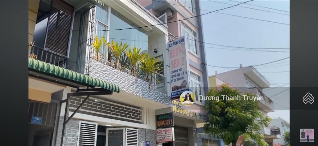 Bán nhà 2 tầng gần biển đối diện công viên dt 100m2 giá tốt nhất khu vực chỉ 5 tỷ 950tr có tl